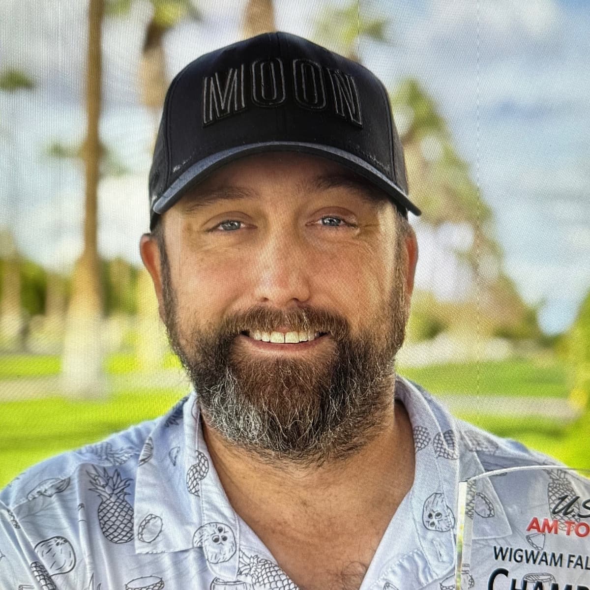 Mike Ewing headshot